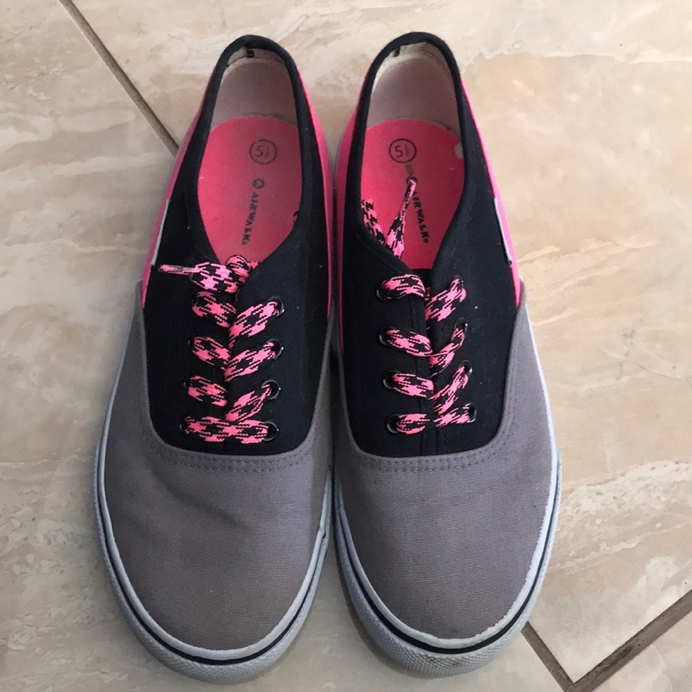 Airwalk Sneakers